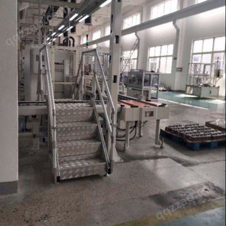 美诚铝业工业踏台-铝合金梯台定做-坚固可靠-承重150KG