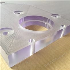 销售燊诚20mm透明pc耐力板加工打孔折弯抛光聚碳酸酯板雕刻
