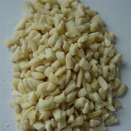 脱皮乳白花生米 确保每粒花生的品质 张老三农副产品 欢迎食品加工厂家