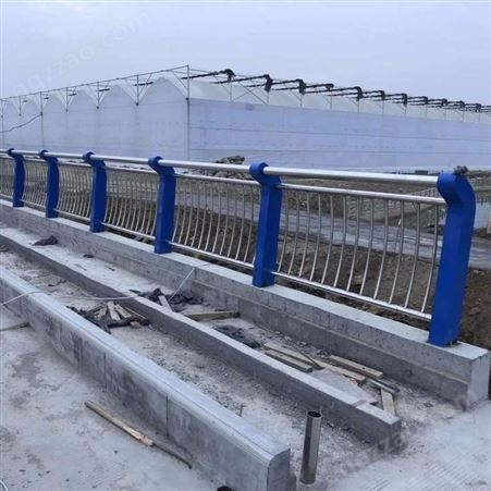 格拉瑞斯桥梁不锈钢防护栏厂家 河道桥梁护栏价格 景观防护栏杆一米报价 支持定制