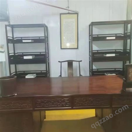 上海二手红木家具回收，红木书桌收购-免费评估